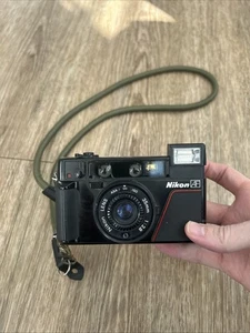 ISO 1000 Nikon L35 AF Pikaichi 35mm Point & Shoot Film Camera Working - Picture 1 of 9