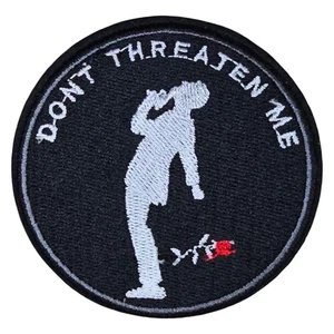DON'T BEDROHE MICH WAFFE GEWALT MESSAGE ROSE KUNST AUFBÜGLER PATCH 3" - Bild 1 von 4
