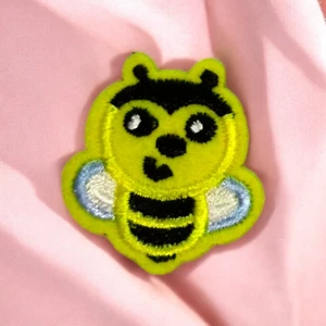 Bügelbild Biene Kawaii niedlich entzückend Patch Cartoon Kleidung Aufkleber Stickerei - Bild 1 von 2