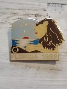 Pin Club de Leones - Clearwater Lions Club 1982 - Florida Lions sunset fk - Imagen 1 de 2