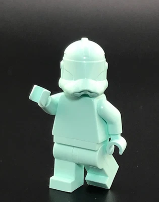 Clone trooper Phase 2 Monochrome Star Wars Mini-Fig Prototype Light Green - Image 1 of 4