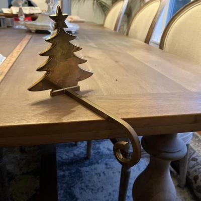 Medias de árbol de Navidad vintage de latón macizo acabado dorado largo pesado  Foto 1 de 4