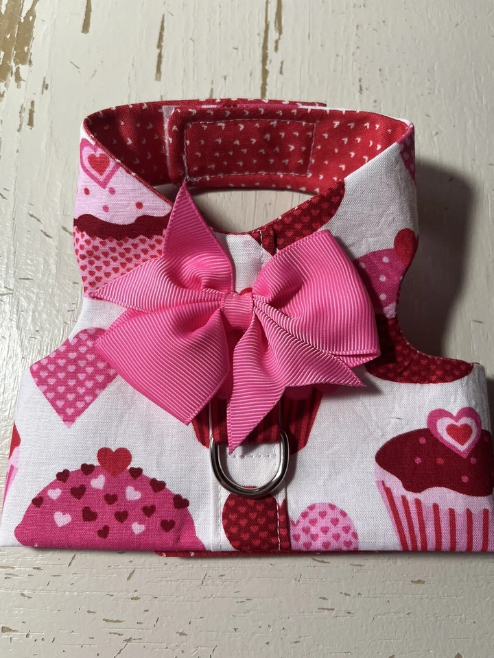 Handmade Dog Harness vest hearts pink (3028) XS cupcake - Image 1 of 1