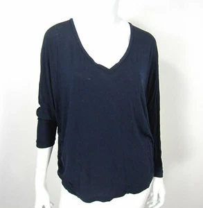 VINCE LONG SLEEVE V NECKLINE BLOUSE SIZE S SMALL KNIT SOLID NAVY BLUE - Picture 1 of 12