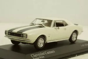 Chevrolet Camaro 1967 white, 400142720, Minichamps 1:43 - Picture 1 of 9