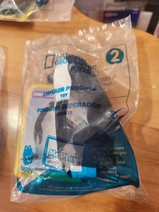 McDonalds Happy Meal Spielzeug National Geographic Kaiser Pinguin S #2 2018 Neu in Verpackung - Bild 1 von 1