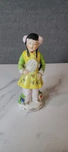 Handbemalte japanische Vintage 6" Porzellanfigur mit goldenen Details - Bild 1 von 5