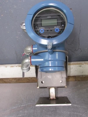 Micro Motion 1700R12ABUEZZZ ,MASS FLOW TRANSMITTER, GOOD TAKEOUT! MAKE OFFER! - Image 1 of 4