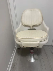 Todd Marine Boat Chair Cranston RI Captain Skipper Helm Fishing Pedestal White - Bild 1 von 6