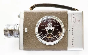 Vintage G.B. Bell & Howell 16mm Magazine Film/Movie Camera - 1950s - Picture 1 of 3