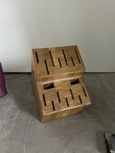 The Pampered Chef Bamboo Knife Block 16 Slots Wood Heavy Duty - Picture 1 of 8
