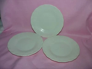 Vintage scalloped milk glass saucers set of 3 - Picture 1 of 4