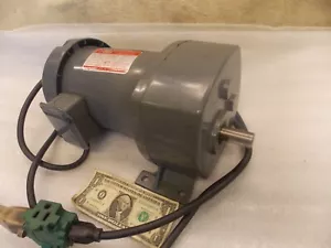 NUOVO DAYTON 2Z845 115V Motoriduttore 288 Giri/min 1/3 Hp TECF 1725 giri/min anche 9K315A - Foto 1 di 16