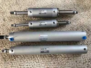 4pcs SMC CDG1BN40-250 Pneumatic Cylinder 1.0MPa - Picture 1 of 4