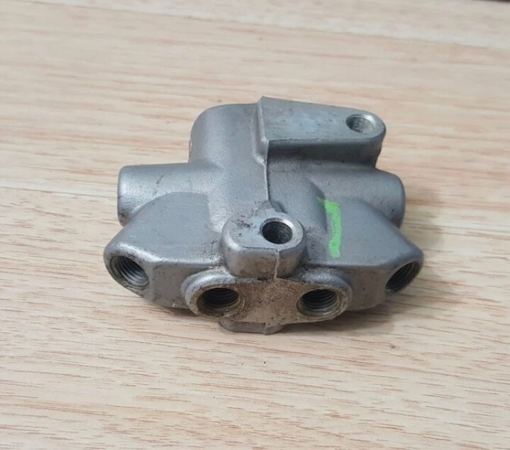 2001-2005 honda civic brake proportioning valve 46210-s5a-912 oem #15 - Image 1 of 1