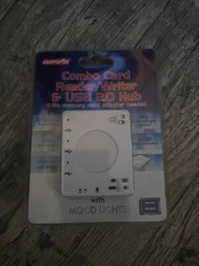 Combo Card Reader/Writer & USB 2.0 Hub New in Package - Picture 1 of 1