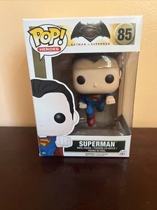Funko Pop Heroes - Superman #85 - Picture 1 of 6