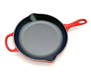 Le Creuset 10.25” Enameled Cast Iron Skillet Fry Pan Red Made in France - Picture 1 of 7