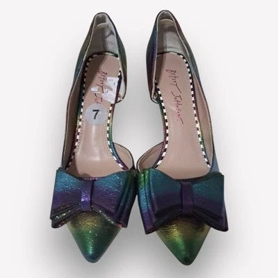 Betsey Johnson Womens Metallic Pump Pointy Toe Bow Heels Festive Shoes Size 7  - Image 1 of 4