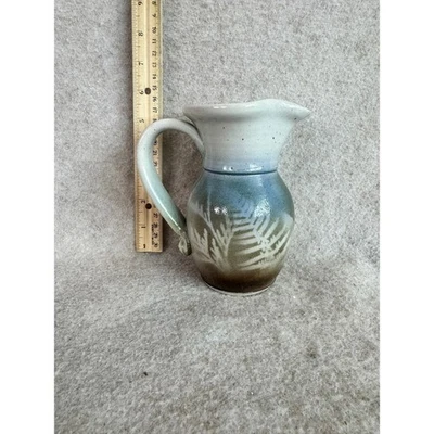 Керамический кувшин ручной работы ваза папоротник дизайн сине-зеленая глазурь студия керамика с подписью - Изображение 1 из 4