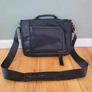 Briggs & Riley Verb Instant Messenger Bag iPad Tablet Travel Case VB105-4 - Picture 1 of 11