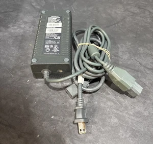 Offizielles Microsoft Xbox 360 Netzteil Brick 150W - OEM Modell PB-2151-03MX - Bild 1 von 5