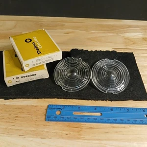 Pair 1960-1966 Chevrolet GMC Truck Reverse Lense Glass Guide GM # 5942303 NOS - Picture 1 of 4
