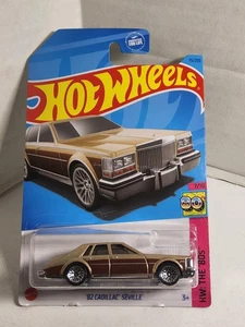 Hot Wheels 2023 - HW The 80s 7/10 - '82 Cadillac Sevilla - 75/250 - HKG85 - Imagen 1 de 12