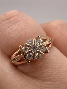 14CT ROLLED GOLD Zircon Cluster Ring Size R 1/2 UK Hallmarked 585RG Elegant Gift - Picture 1 of 7
