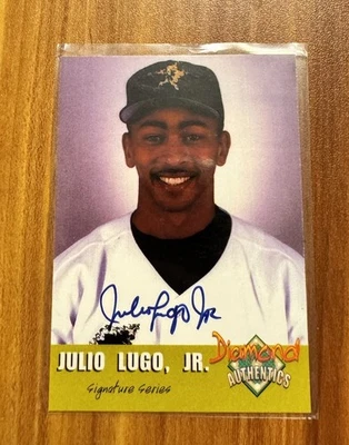 2000 Diamond Authentics Signature Series - Julio Lugo #439 of 3250 - Image 1 of 2