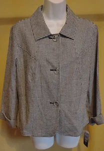 NWT $44 R.Q.T Women’s Lightweight Jacket Black & White Buttons Long Sleeve Sz: M - Picture 1 of 2