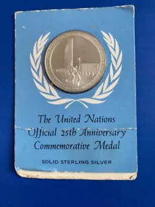 The United Nations Official 25th Anniversary Commemorative Medal Solid Sterling - Picture 1 of 7