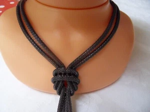 HULTQUIST 4 STRANDS MALLEABLE METAL MESH NECKLACE WITH A CENTRAL KNOT - Picture 1 of 4