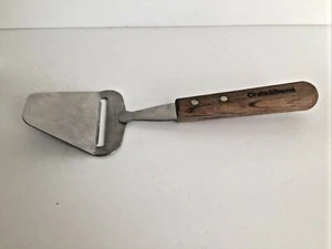 Cortadora de queso vintage de caja y barril con mango de madera marrón hecha en TAIWÁN - Imagen 1 de 5