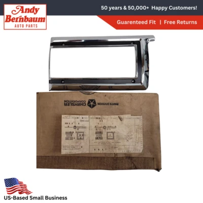 Luz trasera interior izquierda Plymouth Fury I II III 1971 bisel cromado 3403513 nuevo en stock Foto 1 de 4