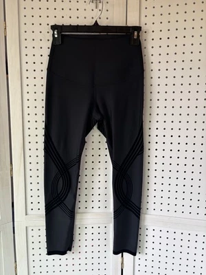 NWOT Fanka Body Sculpt Capri Leggings Black Sz Small? Lift and Control - Image 1 of 3