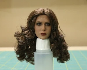 ¡Escultura de cabeza Hot Toys 1/6 MMS301 Bruja Escarlata Wanda Maximoff Elizabeth Olsen! - Imagen 1 de 3