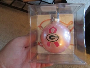 Christmas Green Bay Packers Holiday Tree Ornament Breast Cancer New - Picture 1 of 4