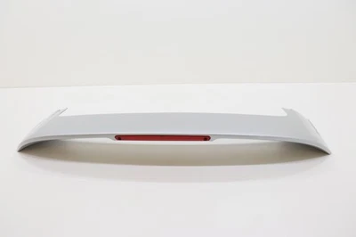 Ford Focus 2012-2018 puerta levadiza trasera alerón panel OEM BM51A44210BH plateado_UX. Foto 1 de 4