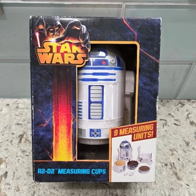 Star Wars R2D2 Measuring Cups Set 9 Units Kitchen Baking Cooking Gadget Gift - Image 1 of 4