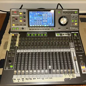 Roland M-300 Digital V-Mixer Live Mischpult - Bild 1 von 8
