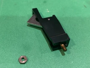 Dual 1219 Vintage Stereo Turntable Parting out - Tonearm Stand - Picture 1 of 5