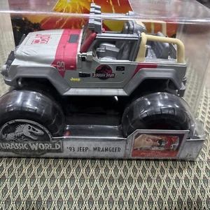 Matchbox Jeep Wrangler Jurassic World. 2017 DieCast 1/24 JP29 - Picture 1 of 4