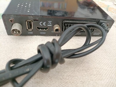 Decoder DVB T2 ZAP266KH AKAI - Immagine 1 di 4