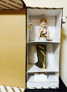 Vestido Marilyn Monroe Eternal Marilyn Dorado de Franklin Mint - Imagen 1 de 5