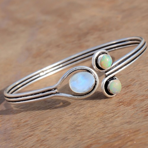 VALENTINO Bracciale Elegante Pietra di Luna Arcobaleno e Pietra Preziosa Opale Fuoco Argento Sterling 925