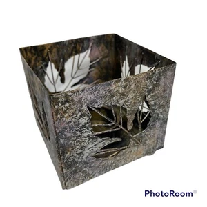 Portavelas de hoja de arce luz de té ligera de metal plateado recorte cabina rústica albergue - Imagen 1 de 8