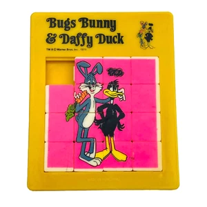 Vtg 1979 Bugs Bunny & Daffy Duck Sliding Puzzle Toy Game Looney Tunes - Picture 1 of 5