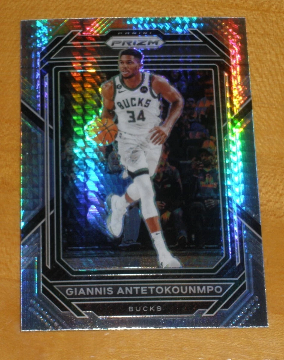 2022-23 Panini Prizm #96 Giannis Antetokounmpo Hyper Prizm