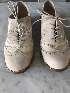 Gianni bini 6.5 Women's Canvas lace-up tan beige Closed toe shoes Wingtip Flat - Picture 1 of 6